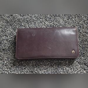 Etienne Aigner Wallet